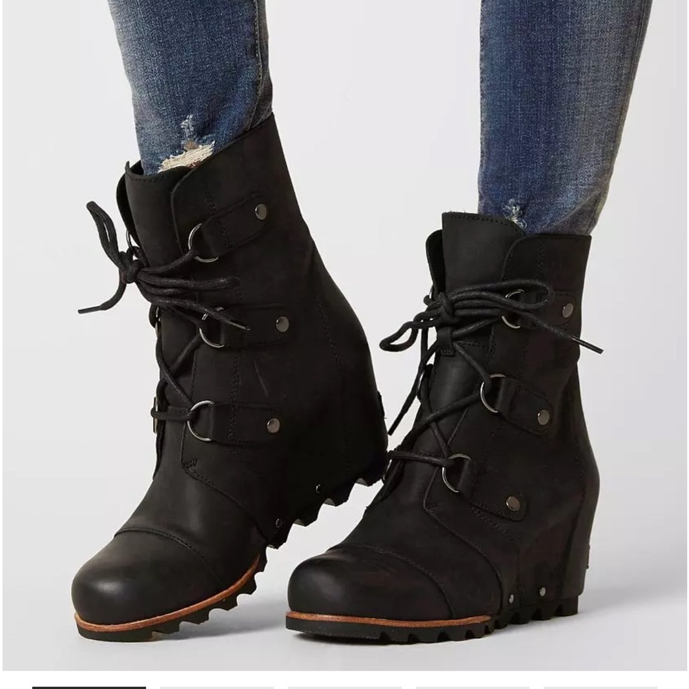 Sorel Joan of Arctic Wedge Mid Boots 7 Black
